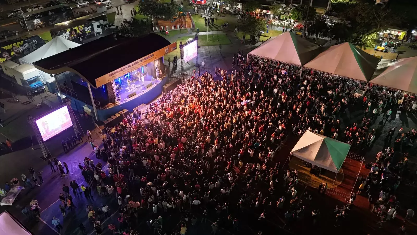 Imagem de compartilhamento para o artigo Comemoração dos 37 anos de Chapadão do Sul reuniu 20 mil pessoas na Praça de Eventos da MS Todo dia